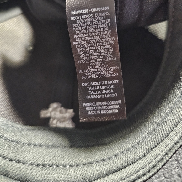 Nike x Disney Black & Grey Mickey Mouse Legacy91 Dri-Fit Baseball Hat - Picture 5 of 15